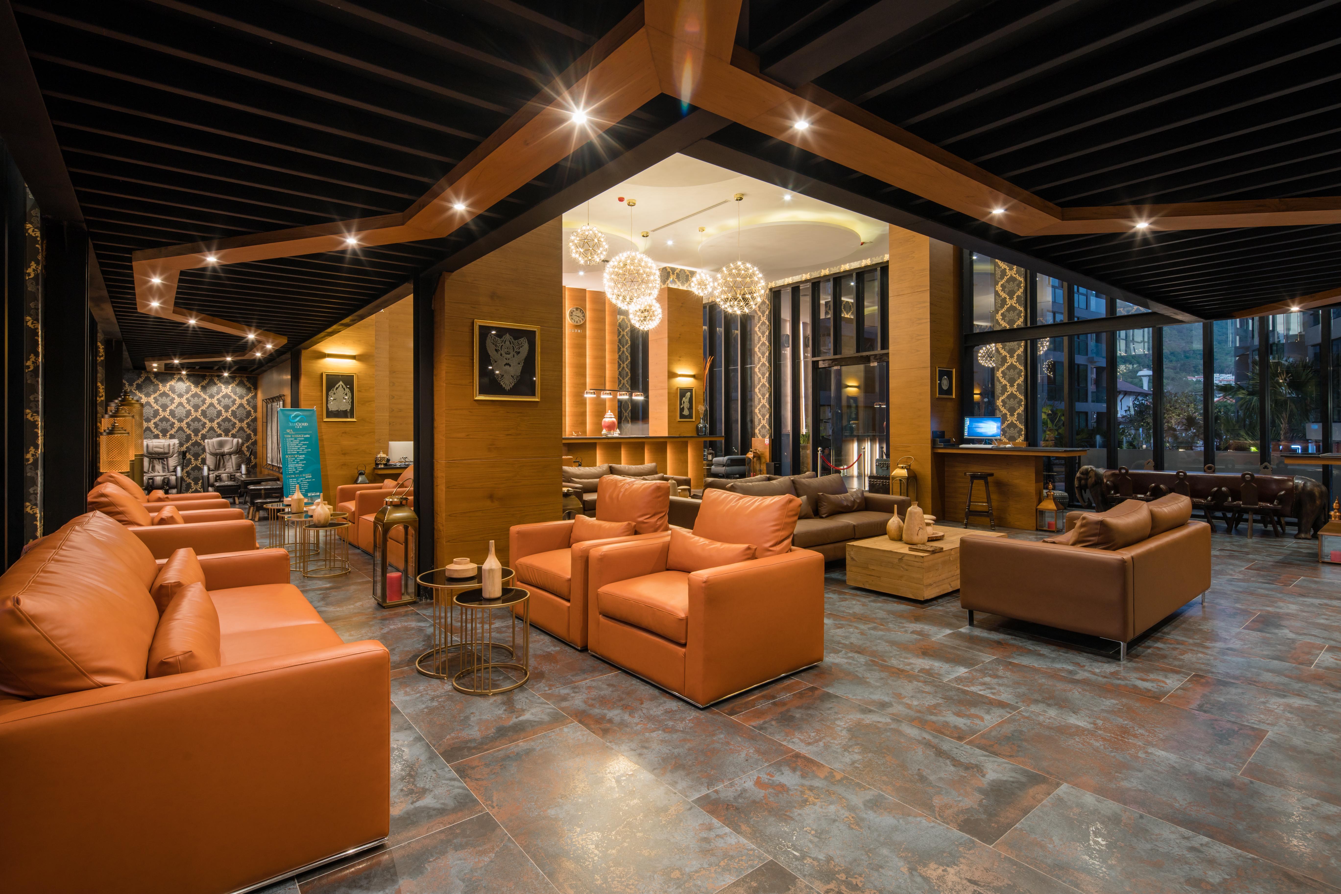 Citygate Kamala Resort And Residence - Official Account Buitenkant foto The lounge at the airport