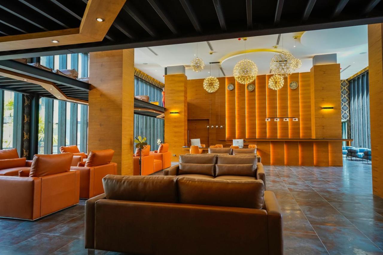 Citygate Kamala Resort And Residence - Official Account Buitenkant foto The lobby of the hotel